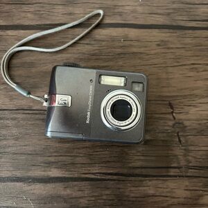 Kodak EasyShare CW330 Digital‎ Camera Digicam Silver  ** Parts Only**
